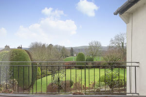 Photo 17- click for photo gallery